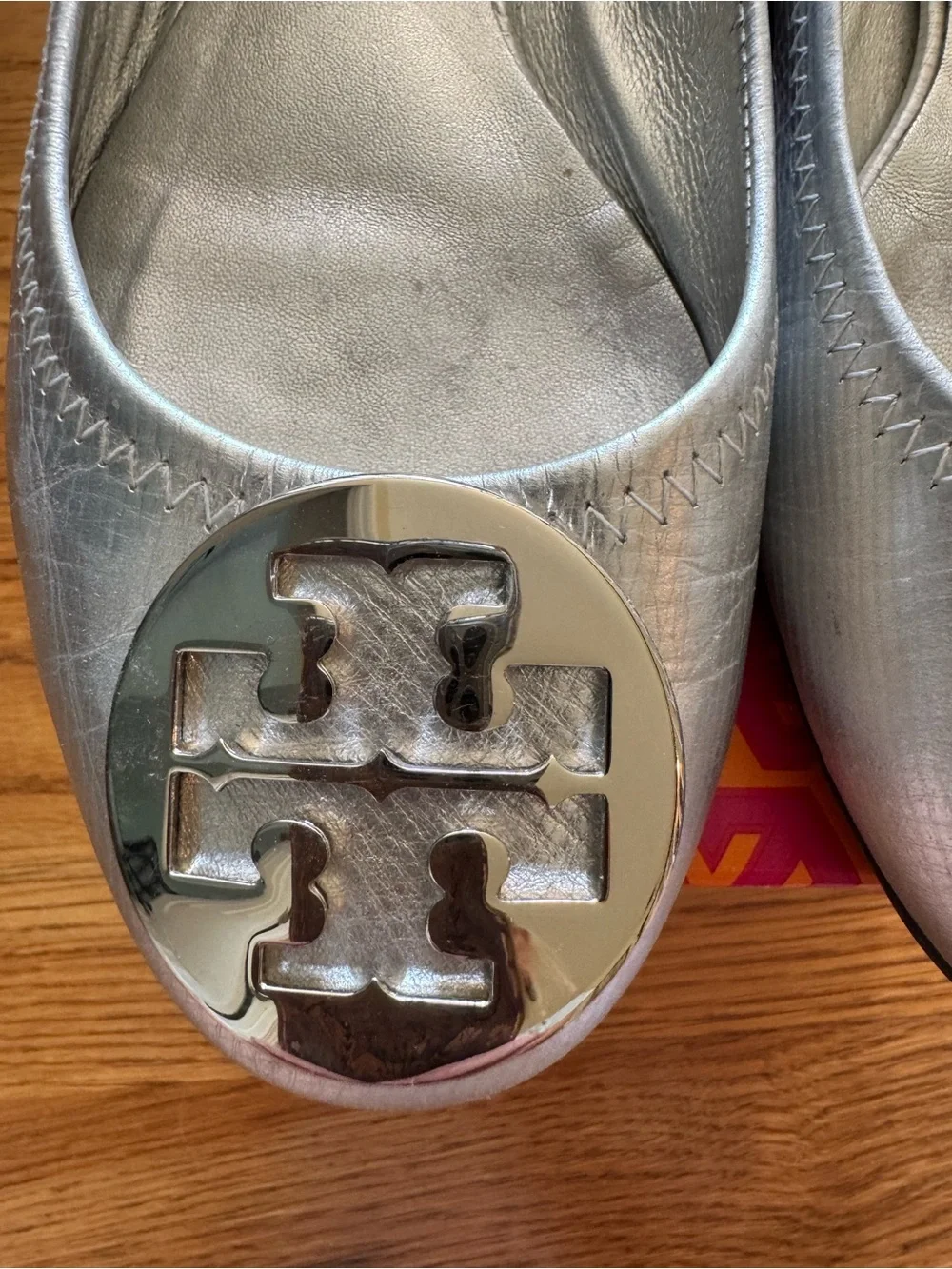 Tory Burch Metallic Silver Logo Round-Toe Ballet Flats